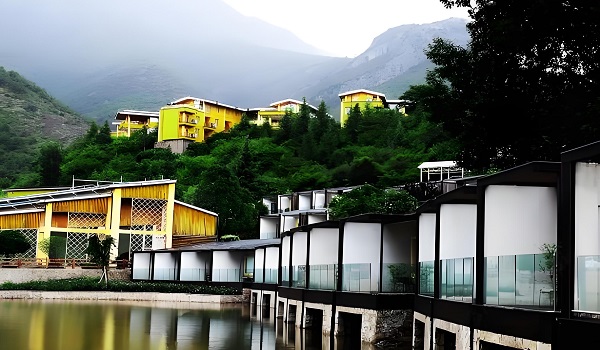 凉山泸沽湖5A新文旅集群项目-盐源泸沽湖摩梭家园文旅综合体项目组团（二期）工程造价咨询合同.jpg