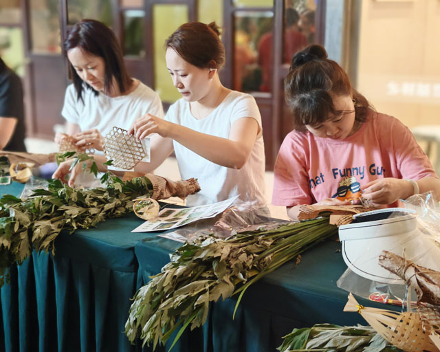 端午节手工活动照片.jpg